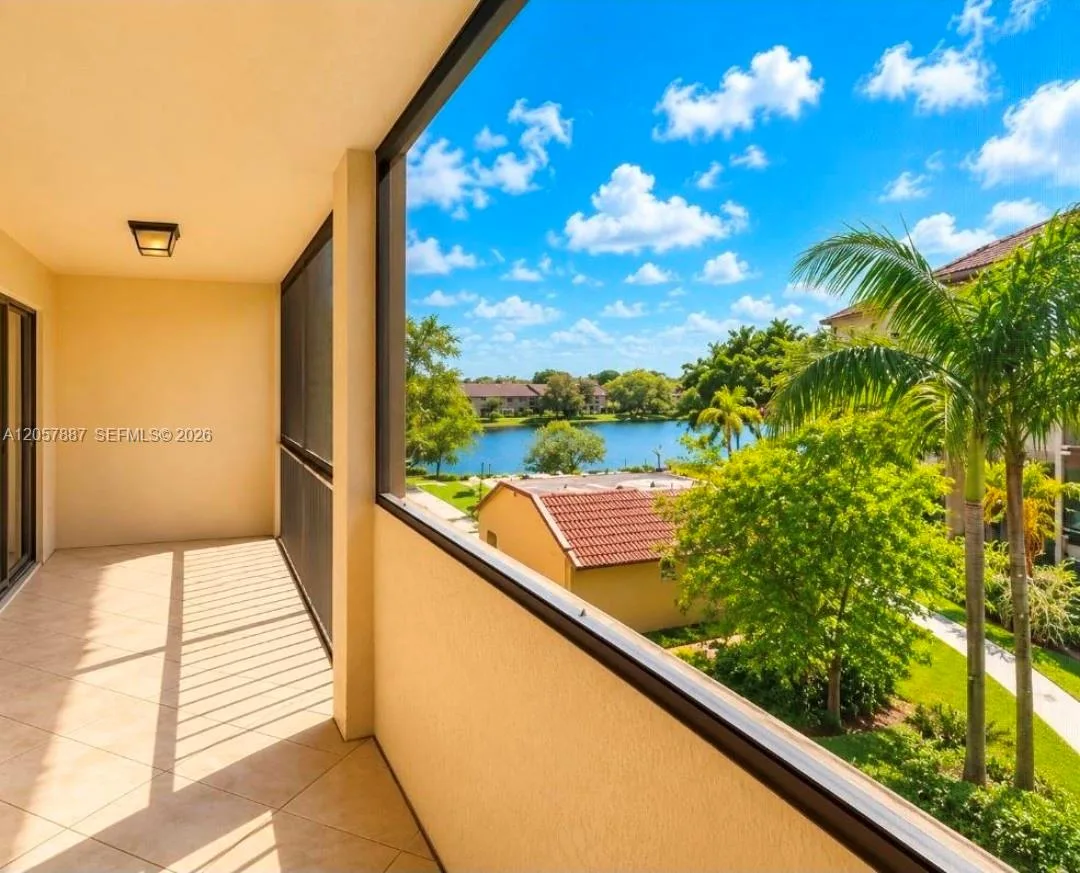 3905 N Nob Hill Rd # 312, Sunrise, FL 33351 photo 11