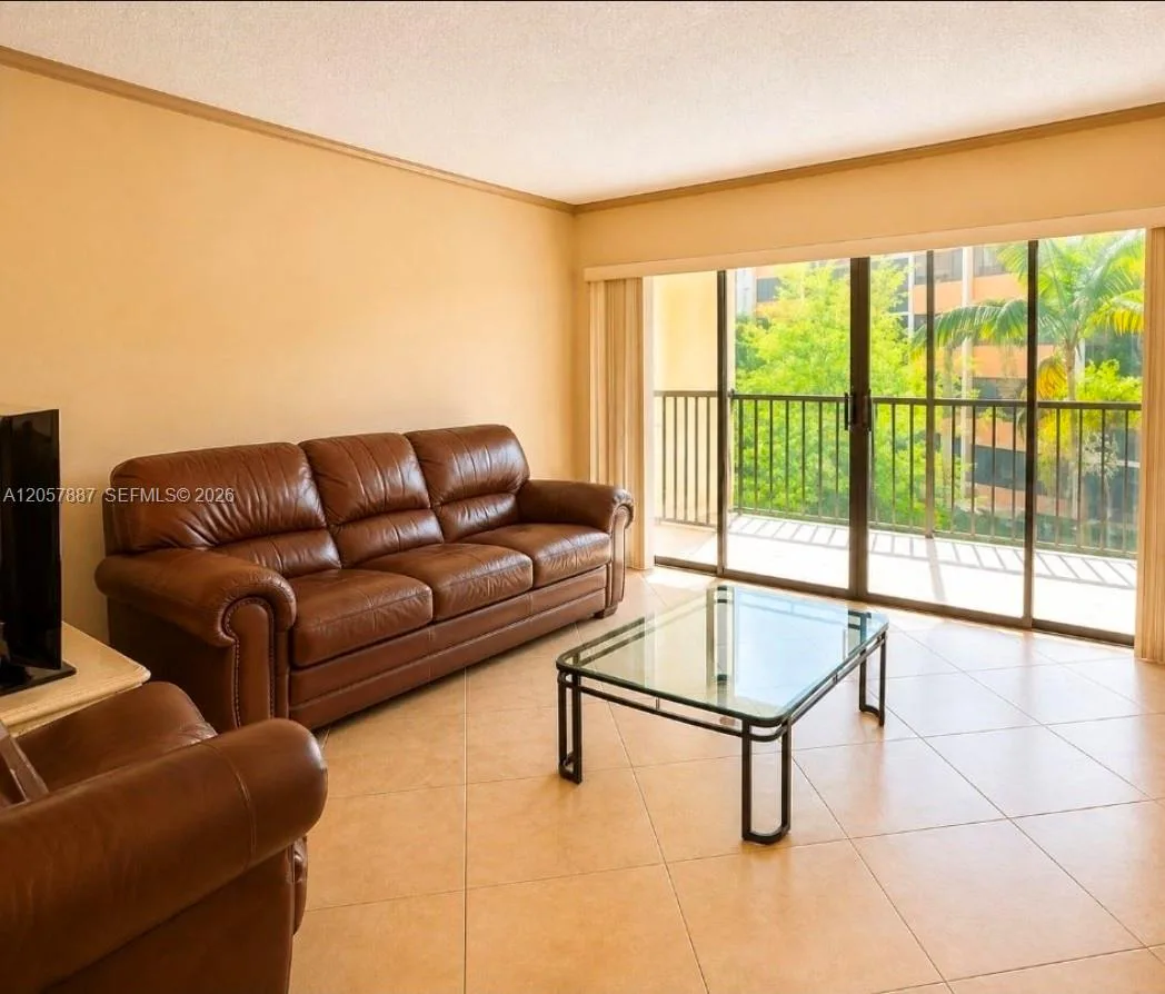 3905 N Nob Hill Rd # 312, Sunrise, FL 33351 photo 5