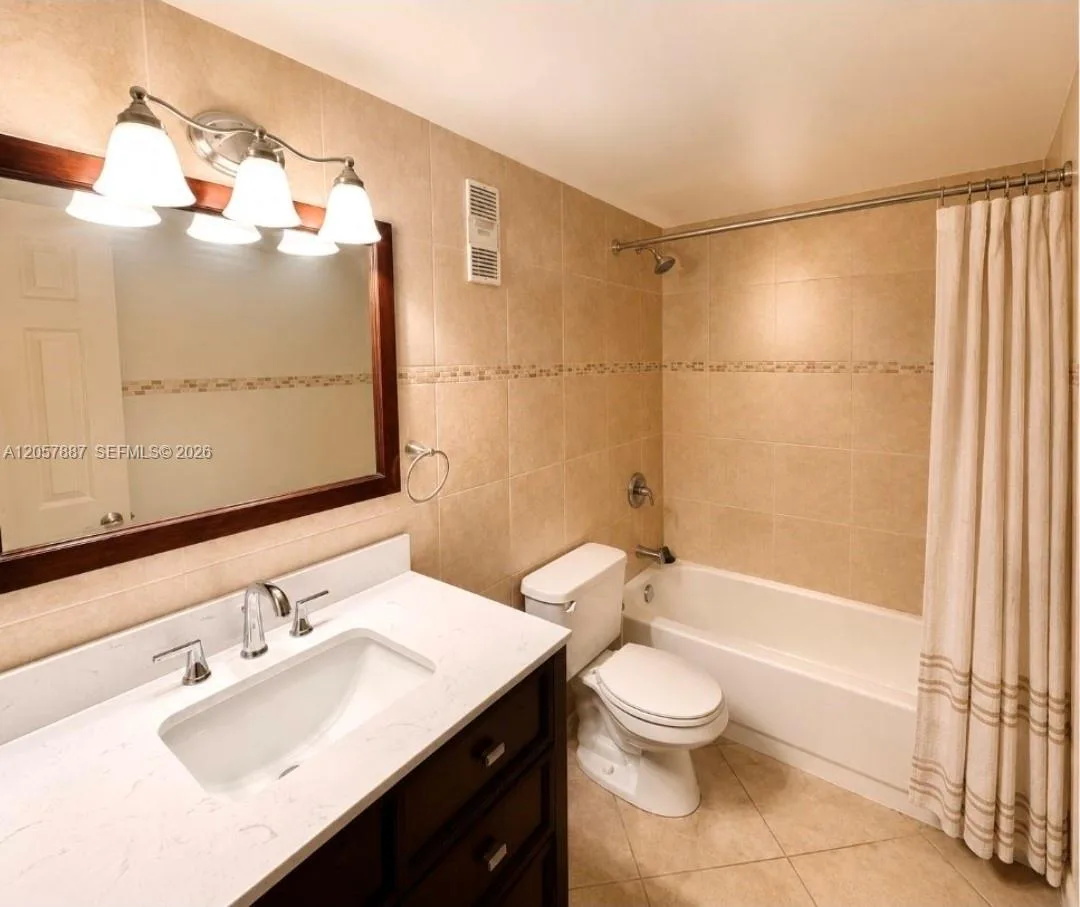 3905 N Nob Hill Rd # 312, Sunrise, FL 33351 photo 7
