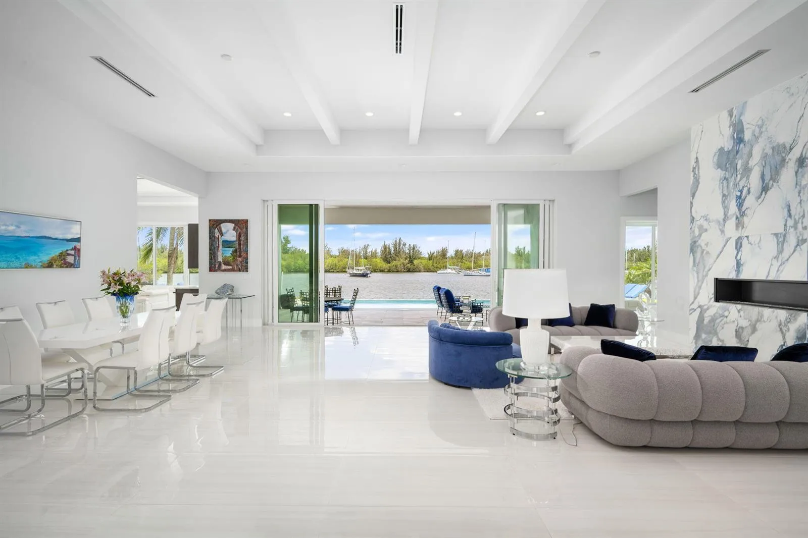 3937 Indian River Drive E, Vero Beach, FL 32963