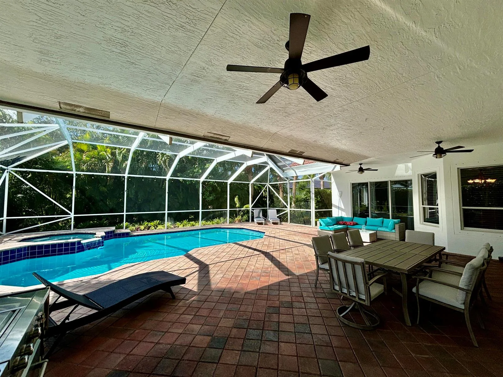 1920 S Club Drive, Wellington, FL 33414 photo 3