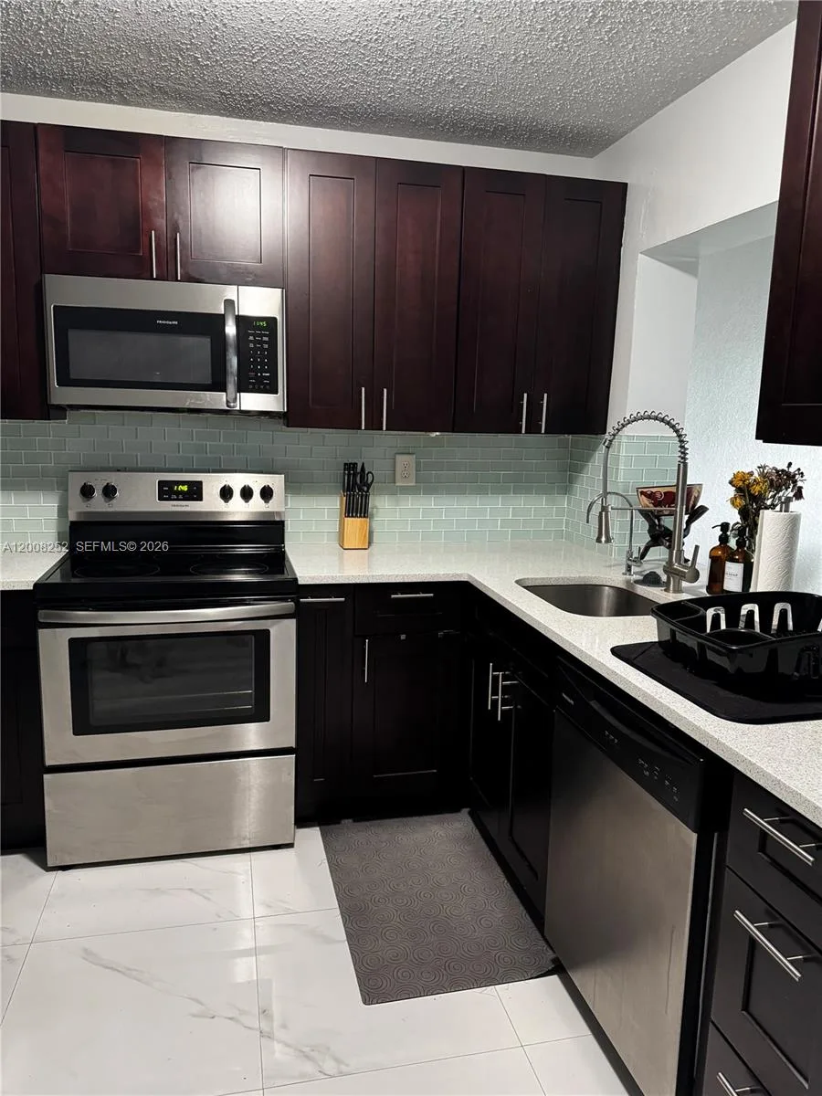 1740 NE 56th St, Fort Lauderdale, FL 33334 photo 4