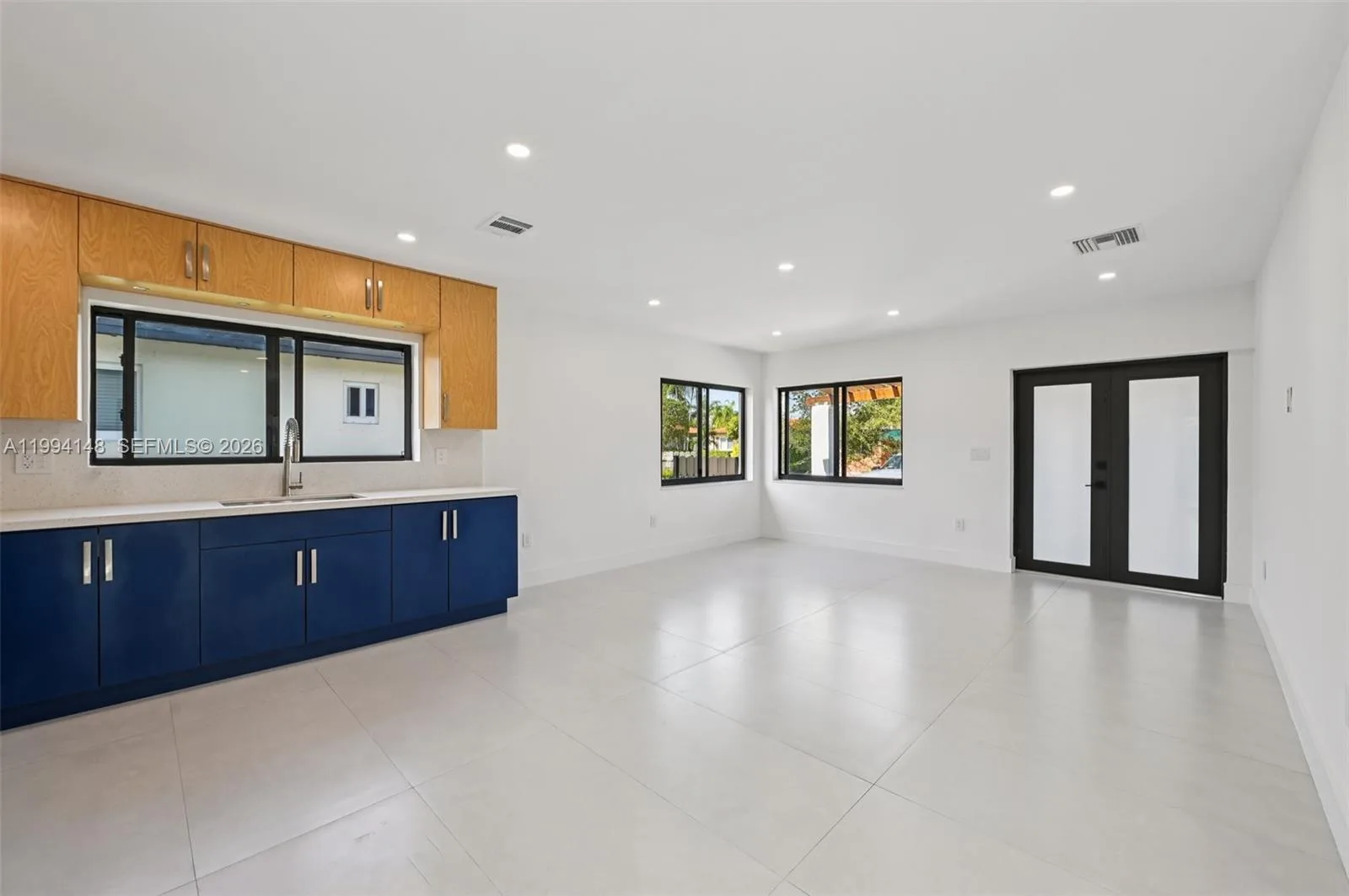 5152 SW 6th St, Miami, FL 33134 photo 9