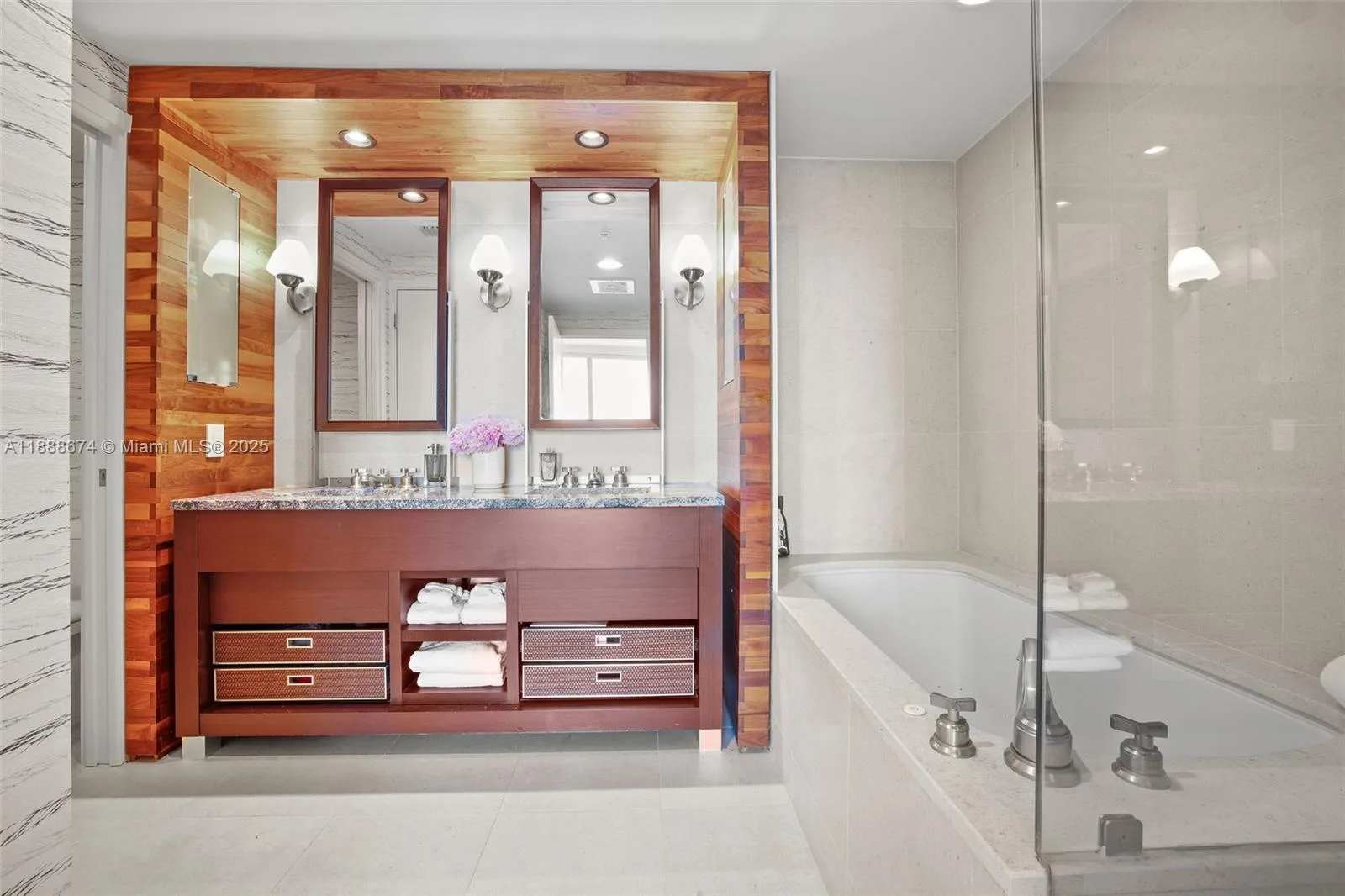 6899 Collins Ave # 1610, Miami Beach, FL 33141 photo 9