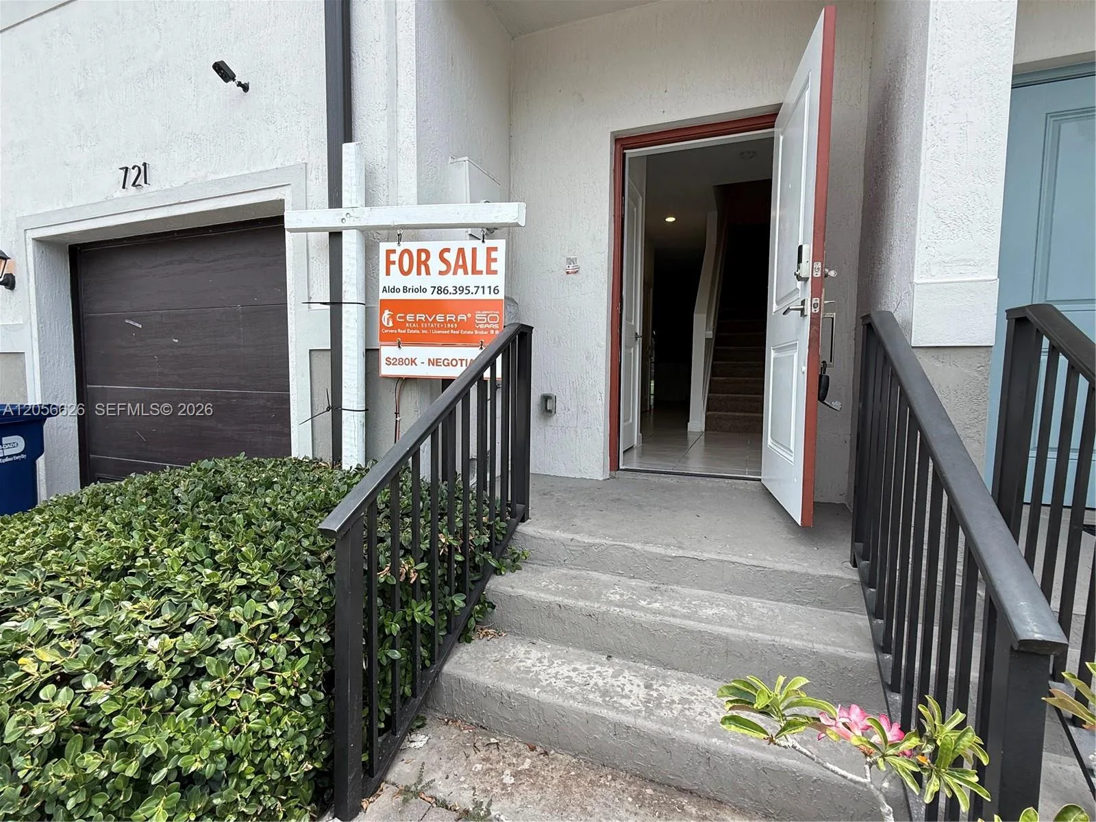 721 SW 11th St, Florida City, FL 33034 photo 3