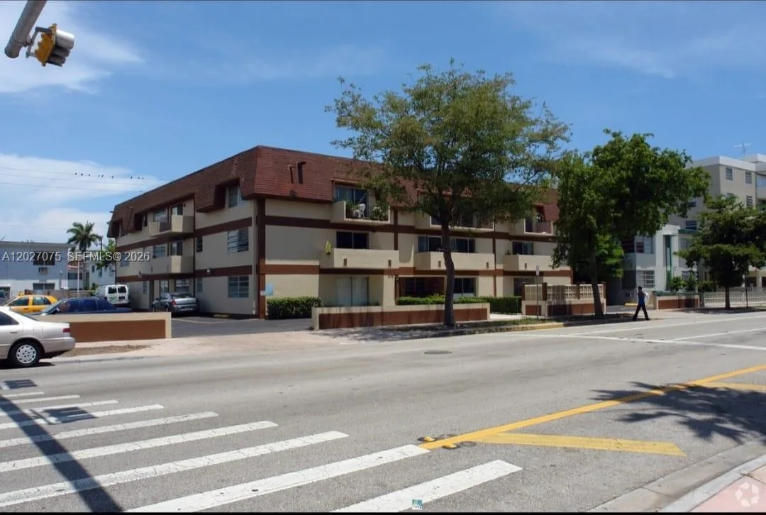 1175 Normandy Dr # 3B, Miami Beach, FL 33141