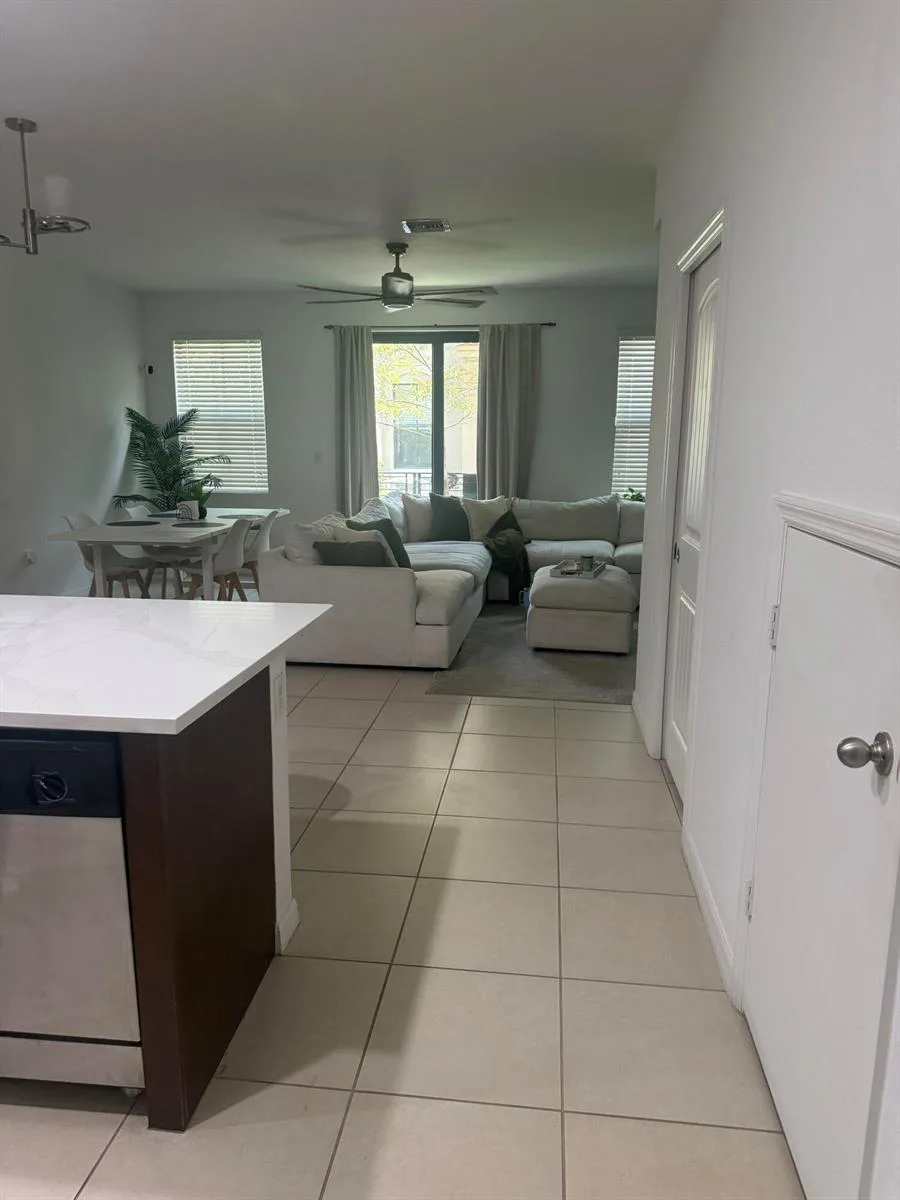 1091 NW 33RD Street, Pompano Beach, FL 33064 photo 5