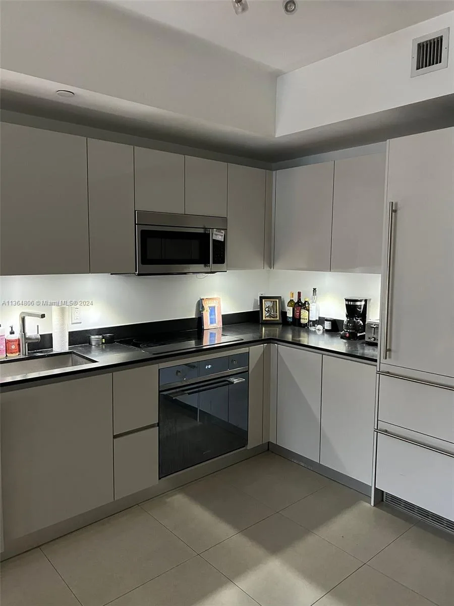 1010 Brickell Ave # 2010, Miami, FL 33131 photo 11