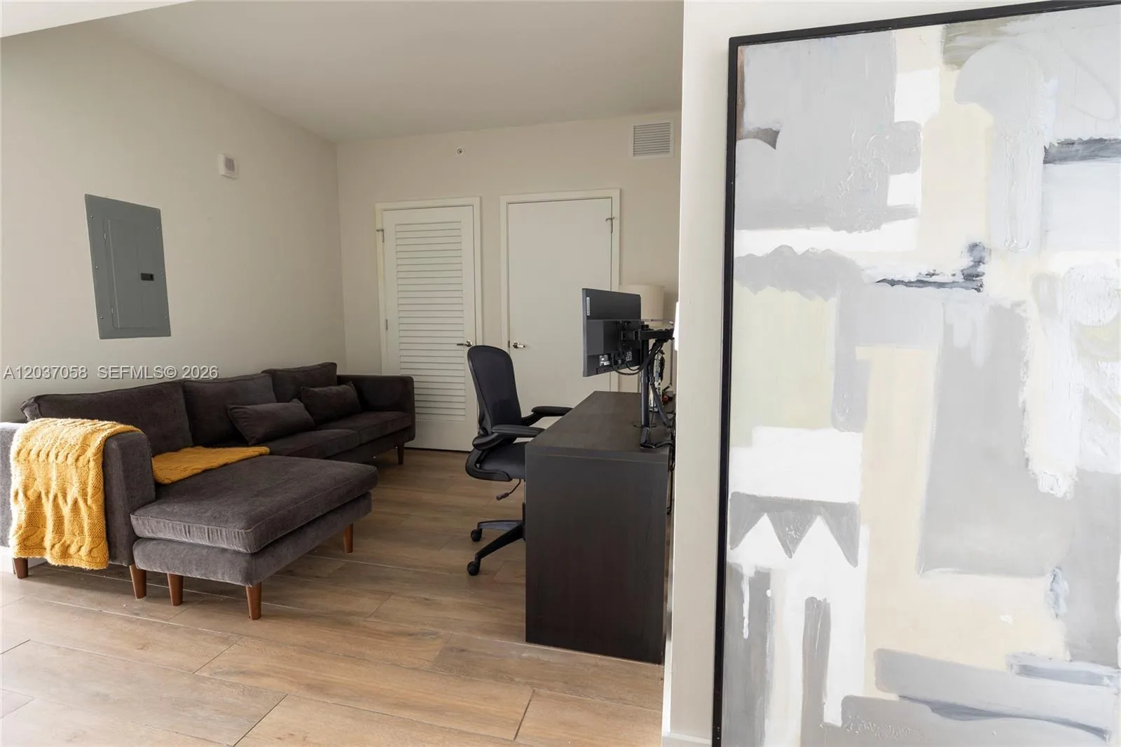 1010 Brickell Ave # 4311, Miami, FL 33131 photo 3