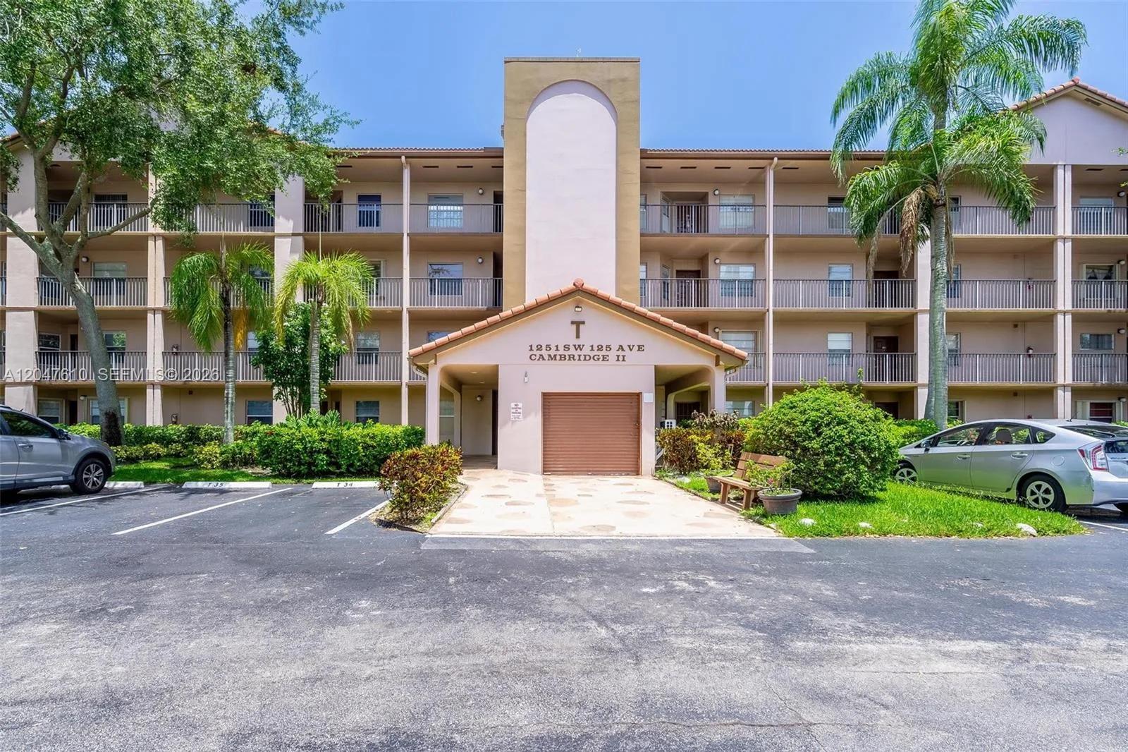 1251 SW 125th Ave # 402T, Pembroke Pines, FL 33027