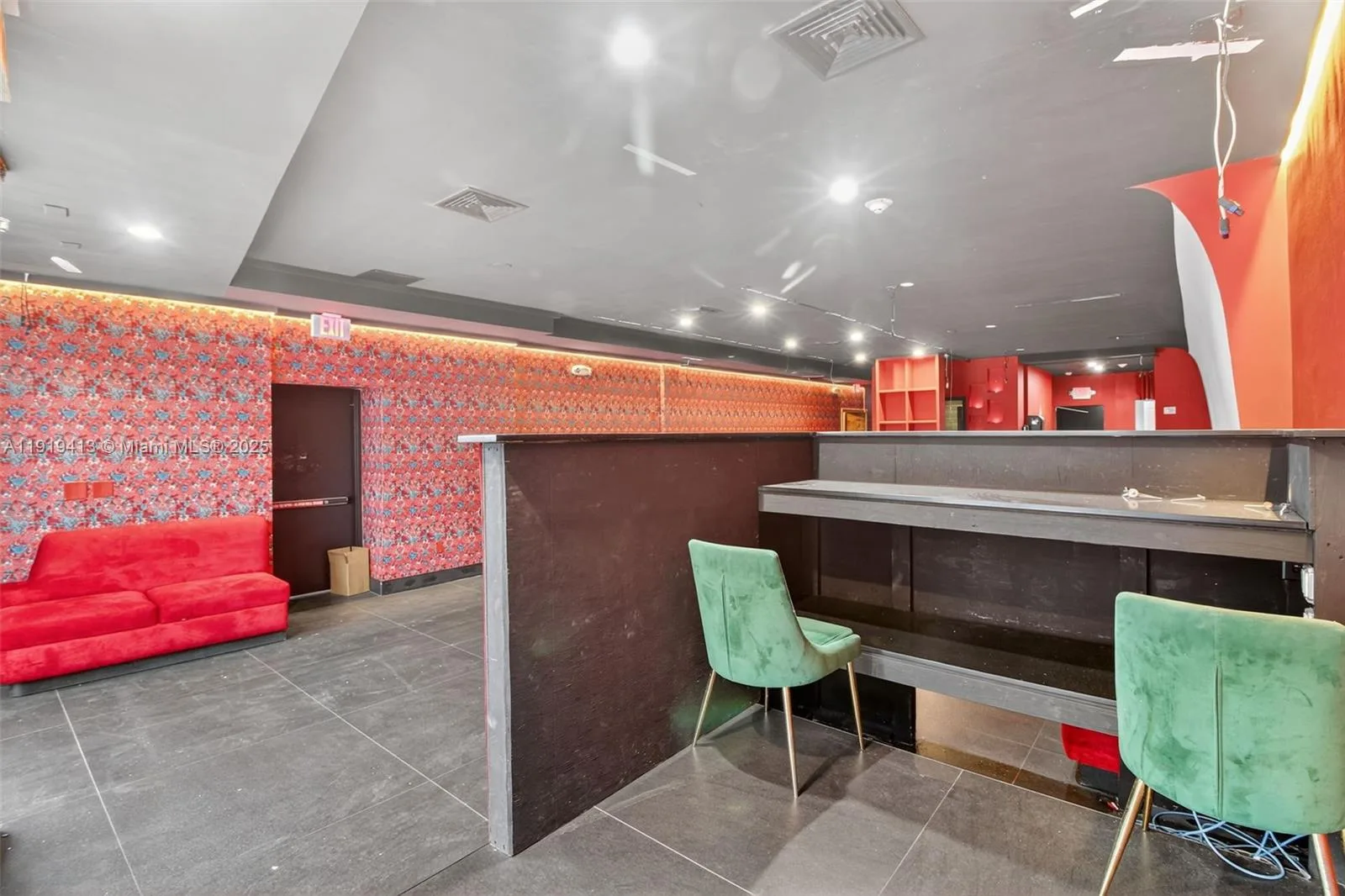 1218 Washington AVE, Miami Beach, FL 33139 photo 3