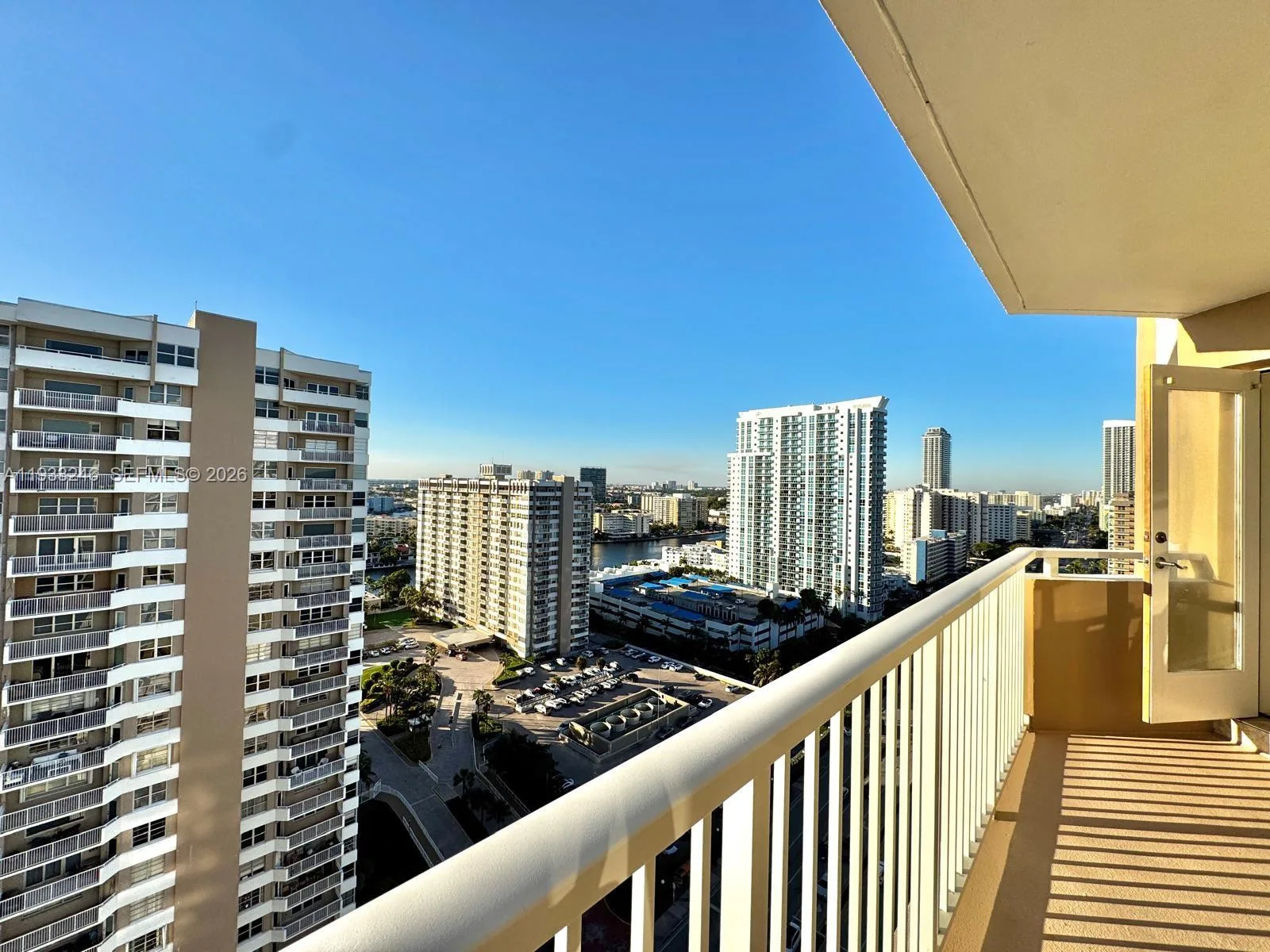 1980 S Ocean Dr # 20Q, Hallandale Beach, FL 33009 photo 2