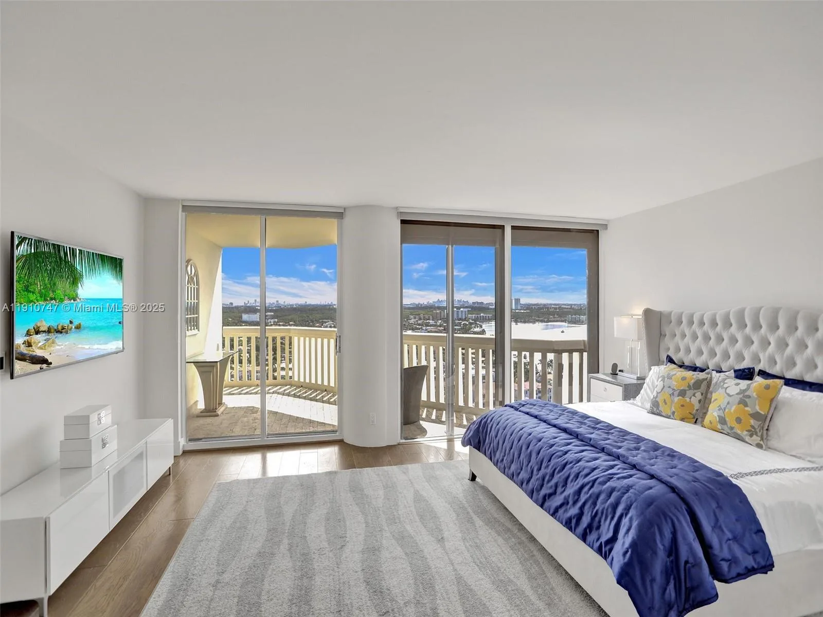 1000 E Island Blvd # 2103, Aventura, FL 33160 photo 13