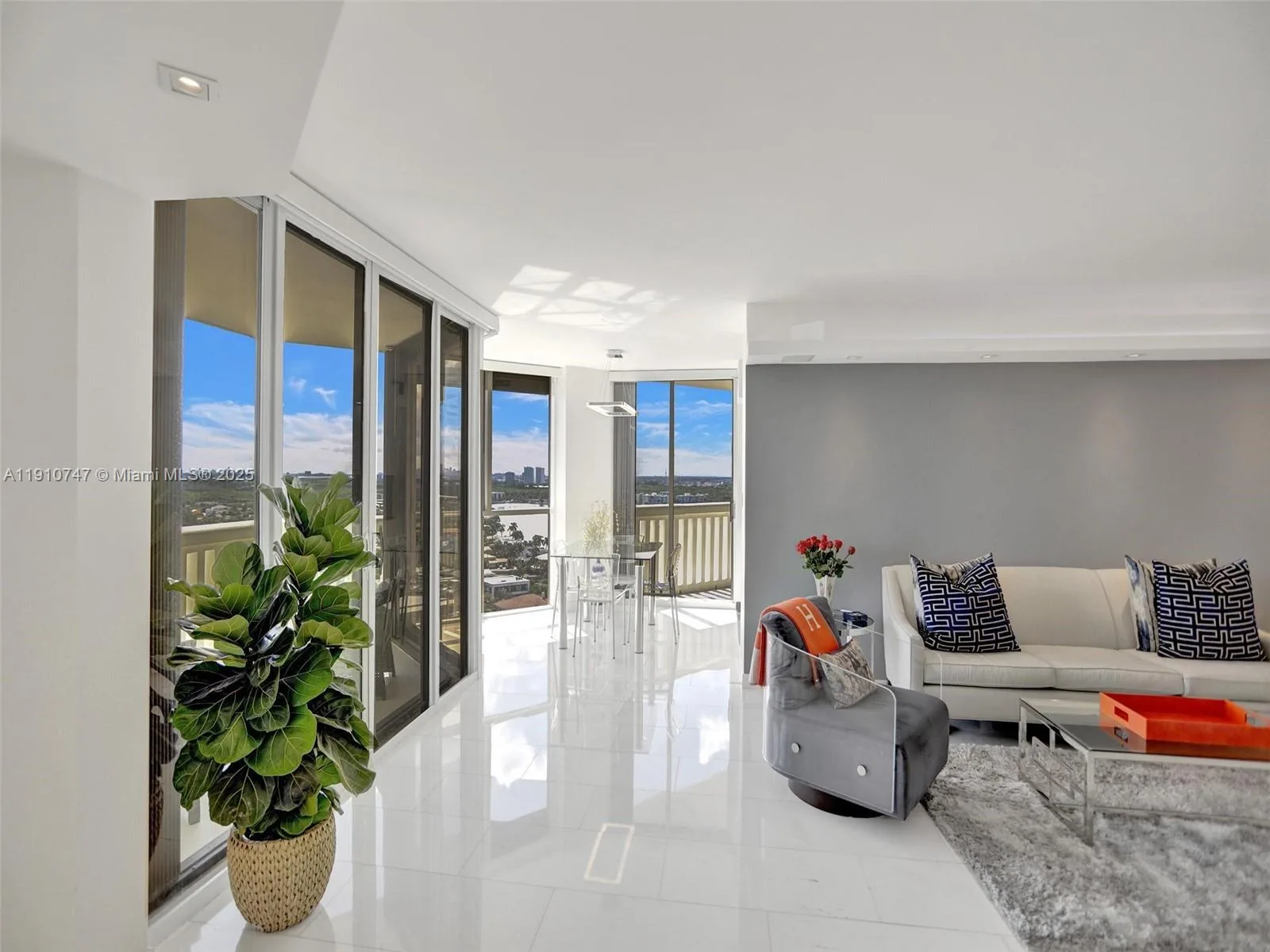 1000 E Island Blvd # 2103, Aventura, FL 33160 photo 7
