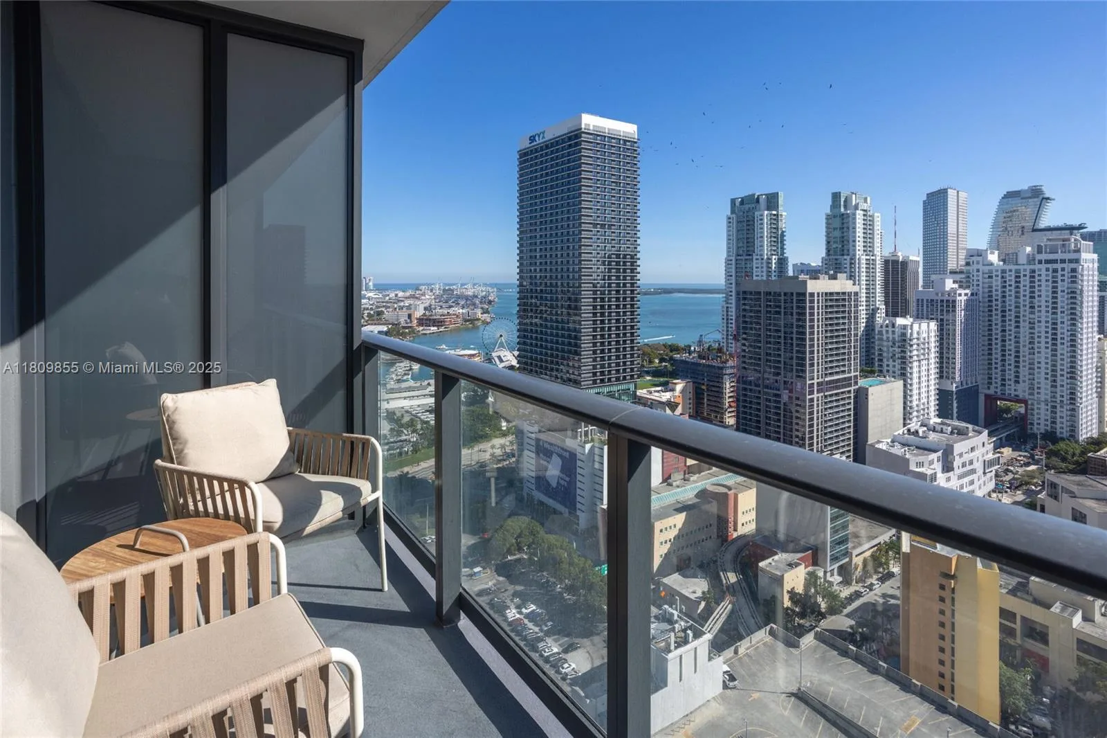 159 NE 6th St # 3012, Miami, FL 33132
