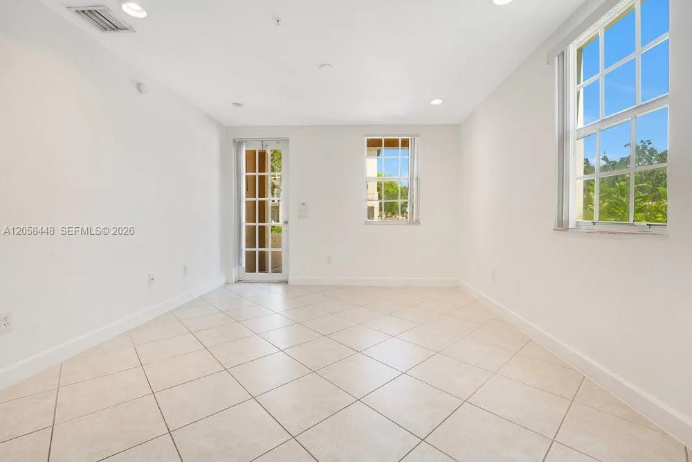 480 SW 147th Ave # 4616, Pembroke Pines, FL 33027 photo 5