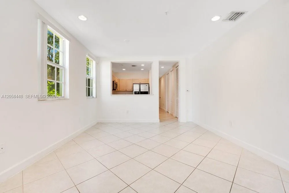 480 SW 147th Ave # 4616, Pembroke Pines, FL 33027 photo 9