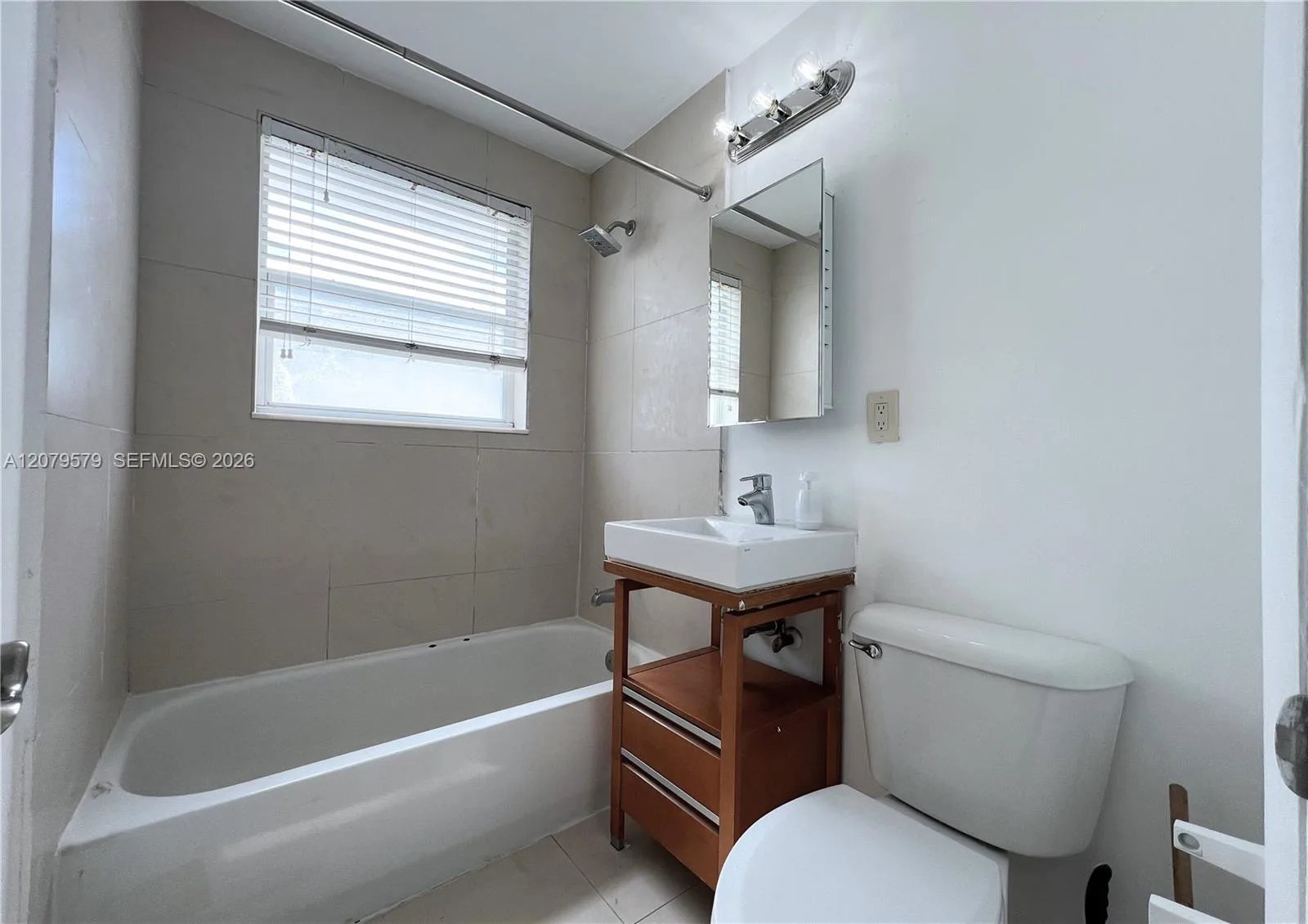500 14th St # 204, Miami Beach, FL 33139 photo 13