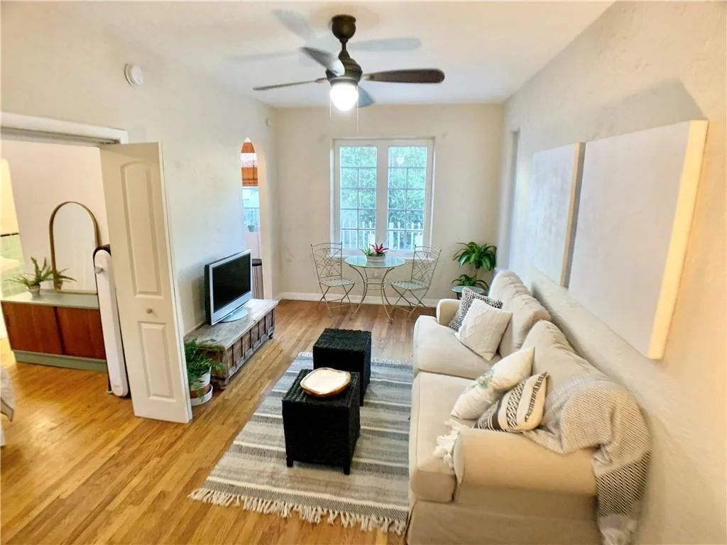 732 Euclid Avenue # 9, Miami Beach, FL 33139