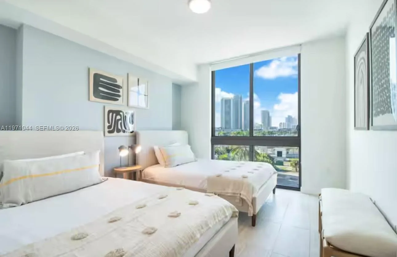 3900 Biscayne Blvd # S-402, Miami, FL 33137 photo 4
