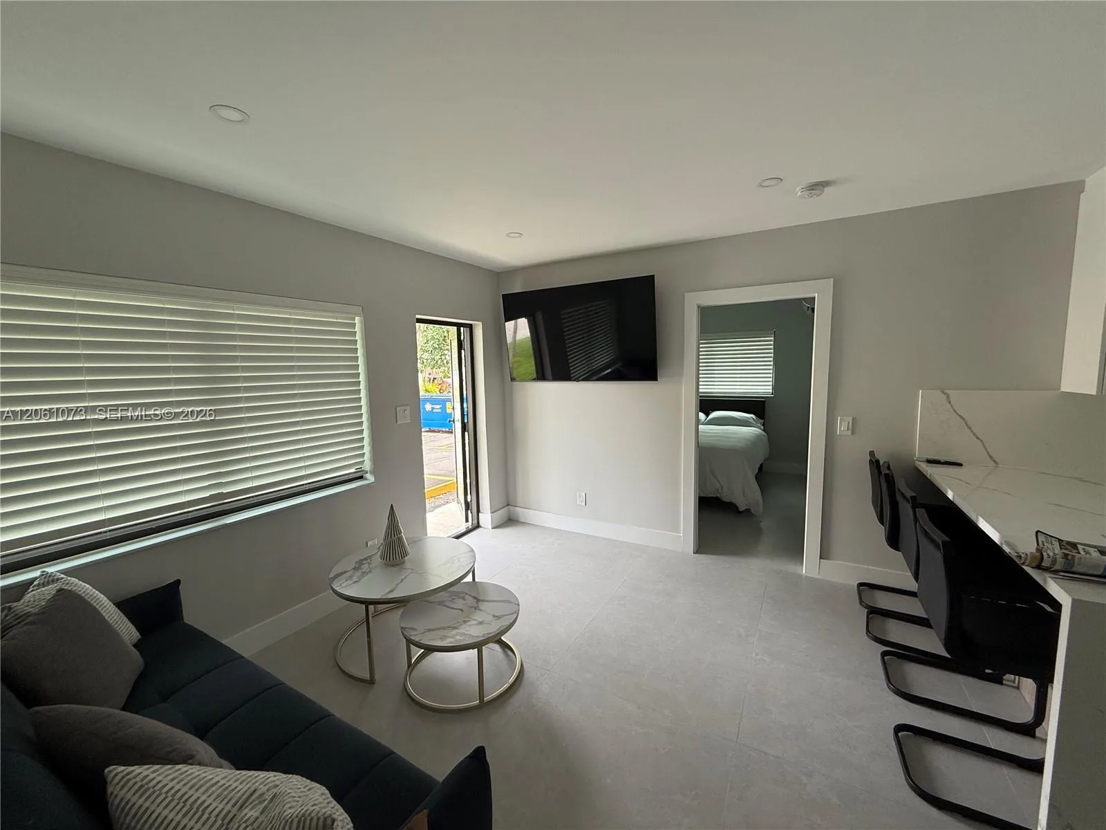 1050 NE 9th Ave # 4, Fort Lauderdale, FL 33304 photo 5