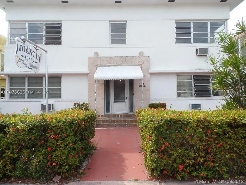 6950 Byron Ave # 2, Miami Beach, FL 33141