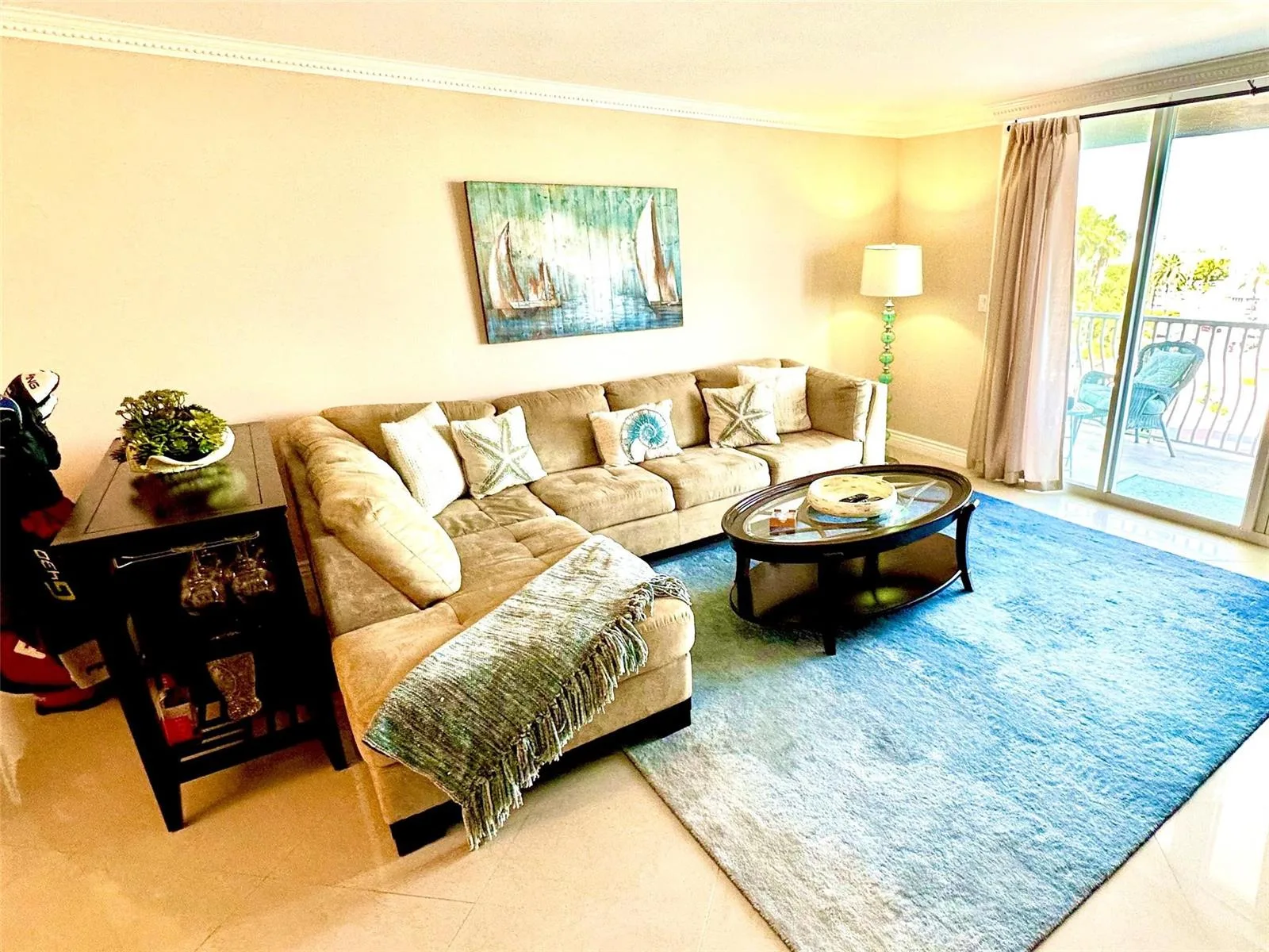 1 LAS OLAS Circle # 415, Fort Lauderdale, FL 33316