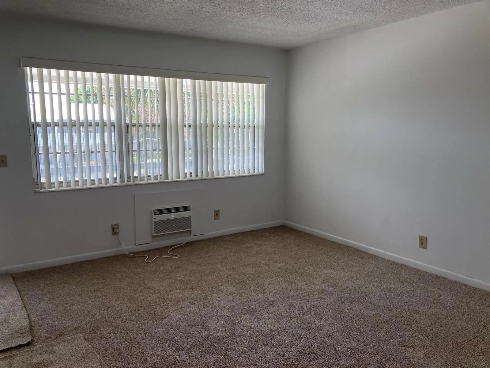 364 Northampton R, West Palm Beach, FL 33417 photo 5