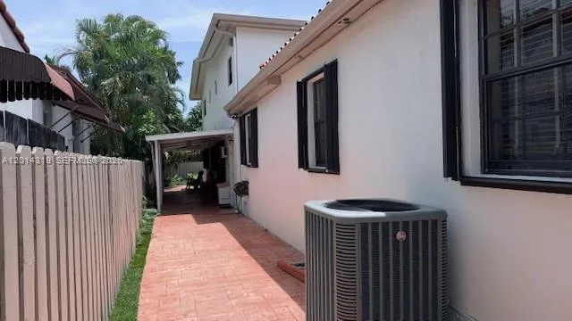 3230 SW 4th St, Miami, FL 33135 photo 3