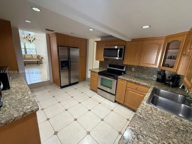 3230 SW 4th St, Miami, FL 33135 photo 5