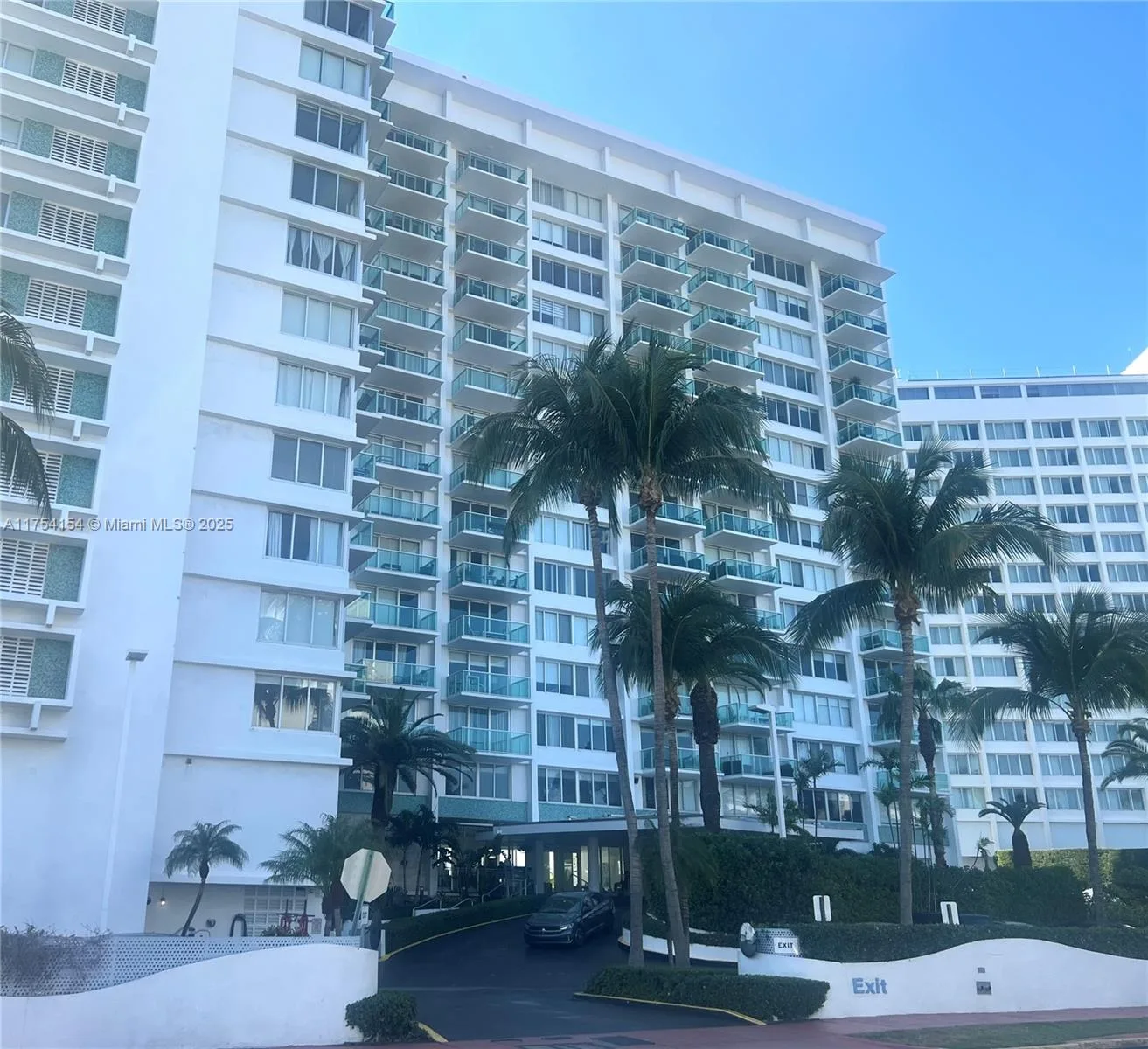 1000 West Ave # 908, Miami Beach, FL 33139 photo 2