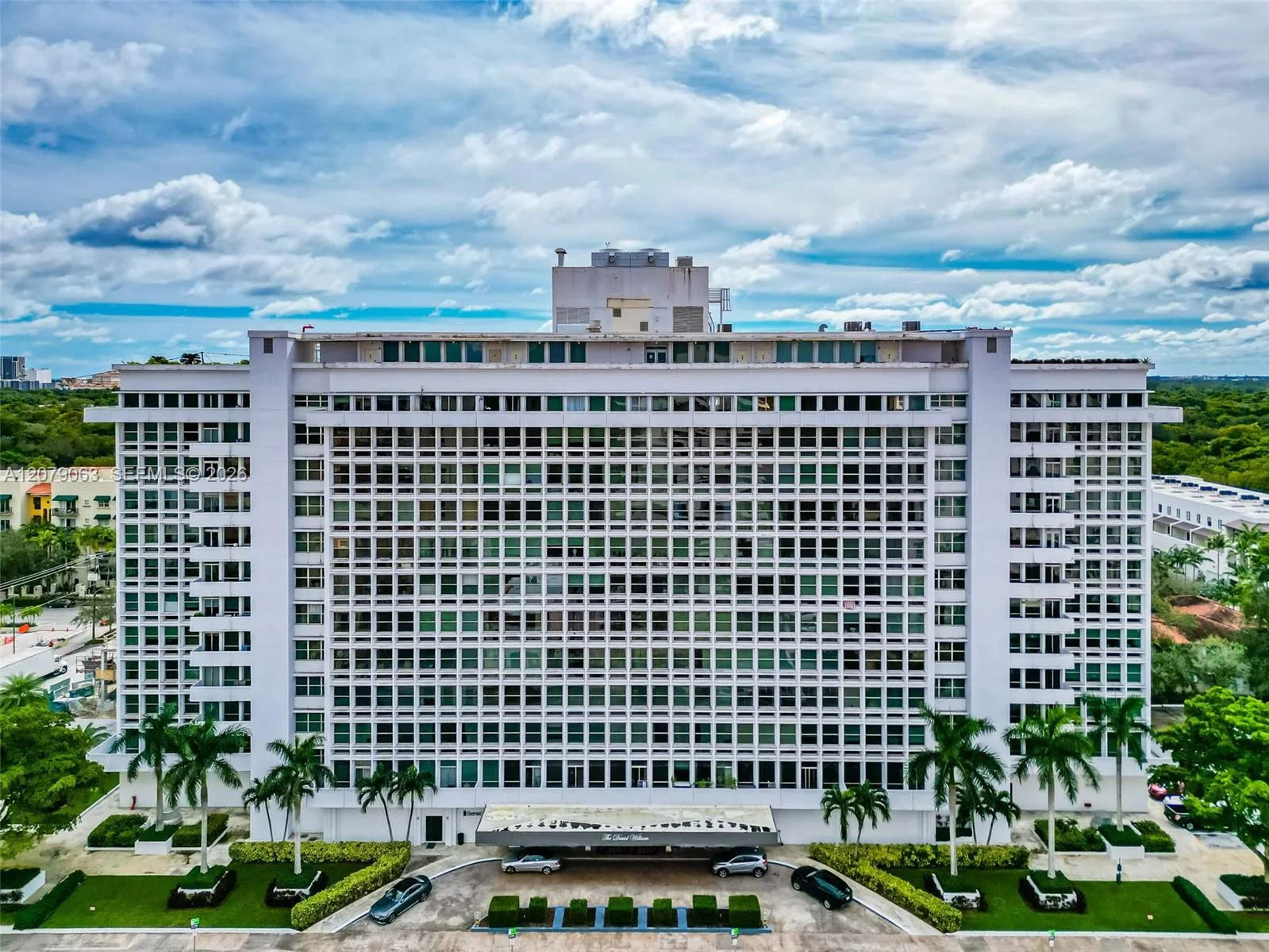 700 Biltmore Way # 1017, Coral Gables, FL 33134