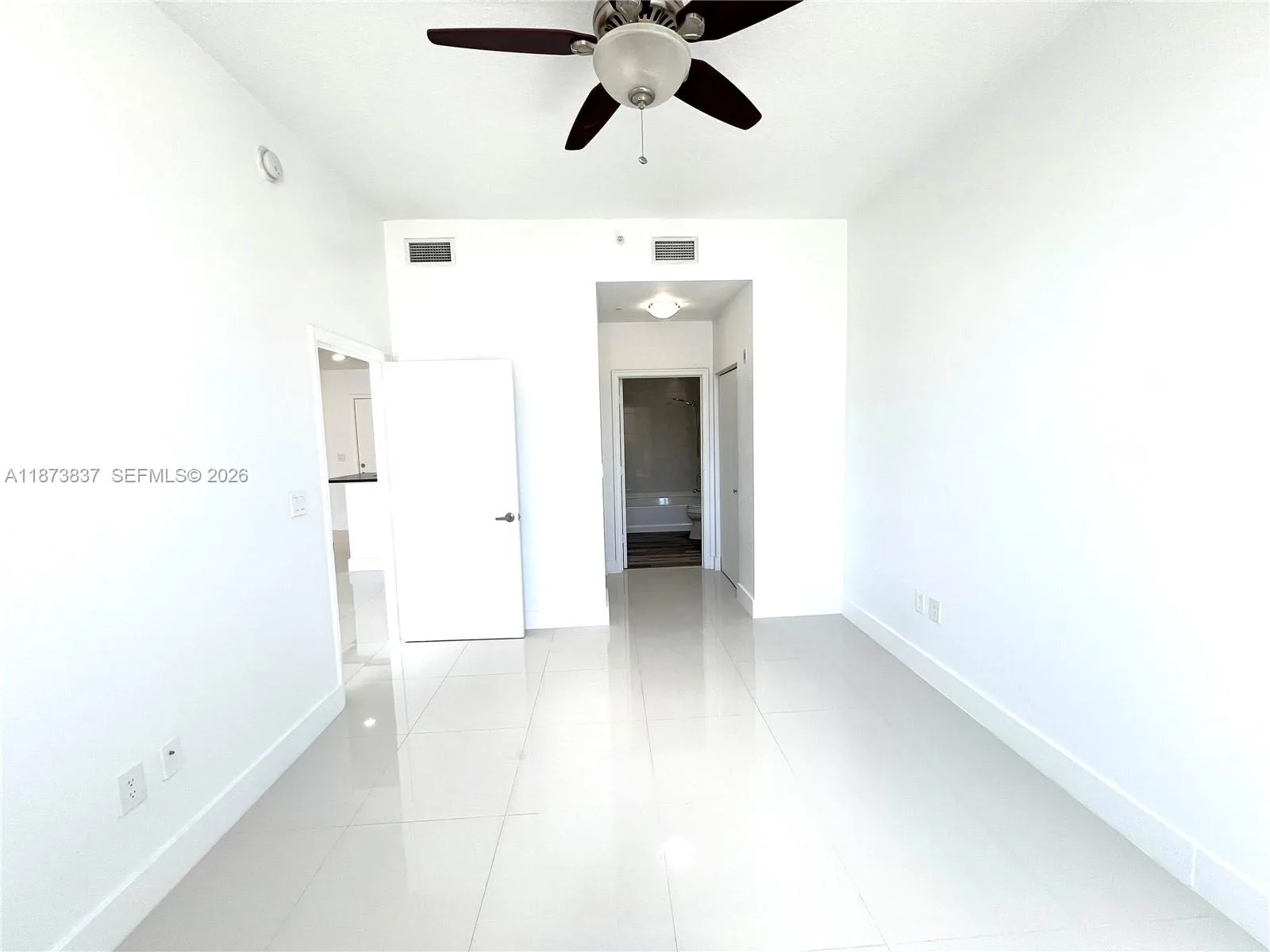 2775 NE 187th St # PH24, Aventura, FL 33180 photo 13