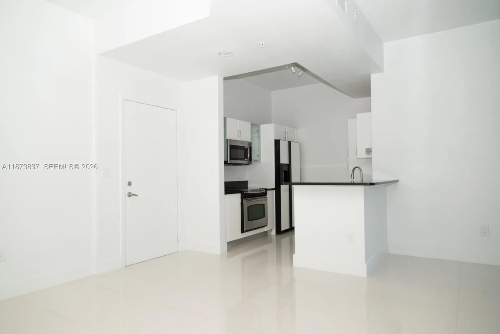 2775 NE 187th St # PH24, Aventura, FL 33180 photo 3