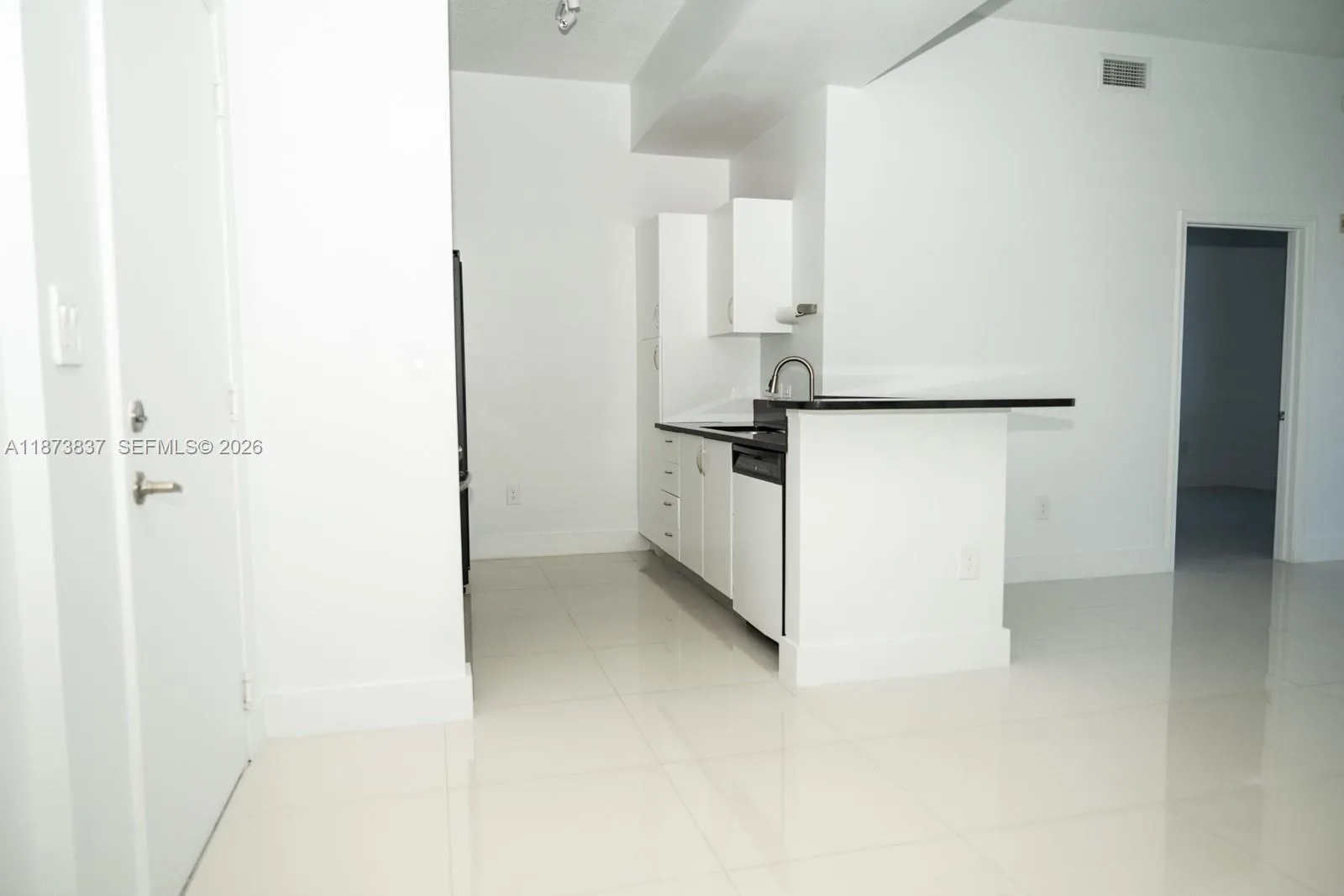2775 NE 187th St # PH24, Aventura, FL 33180 photo 7