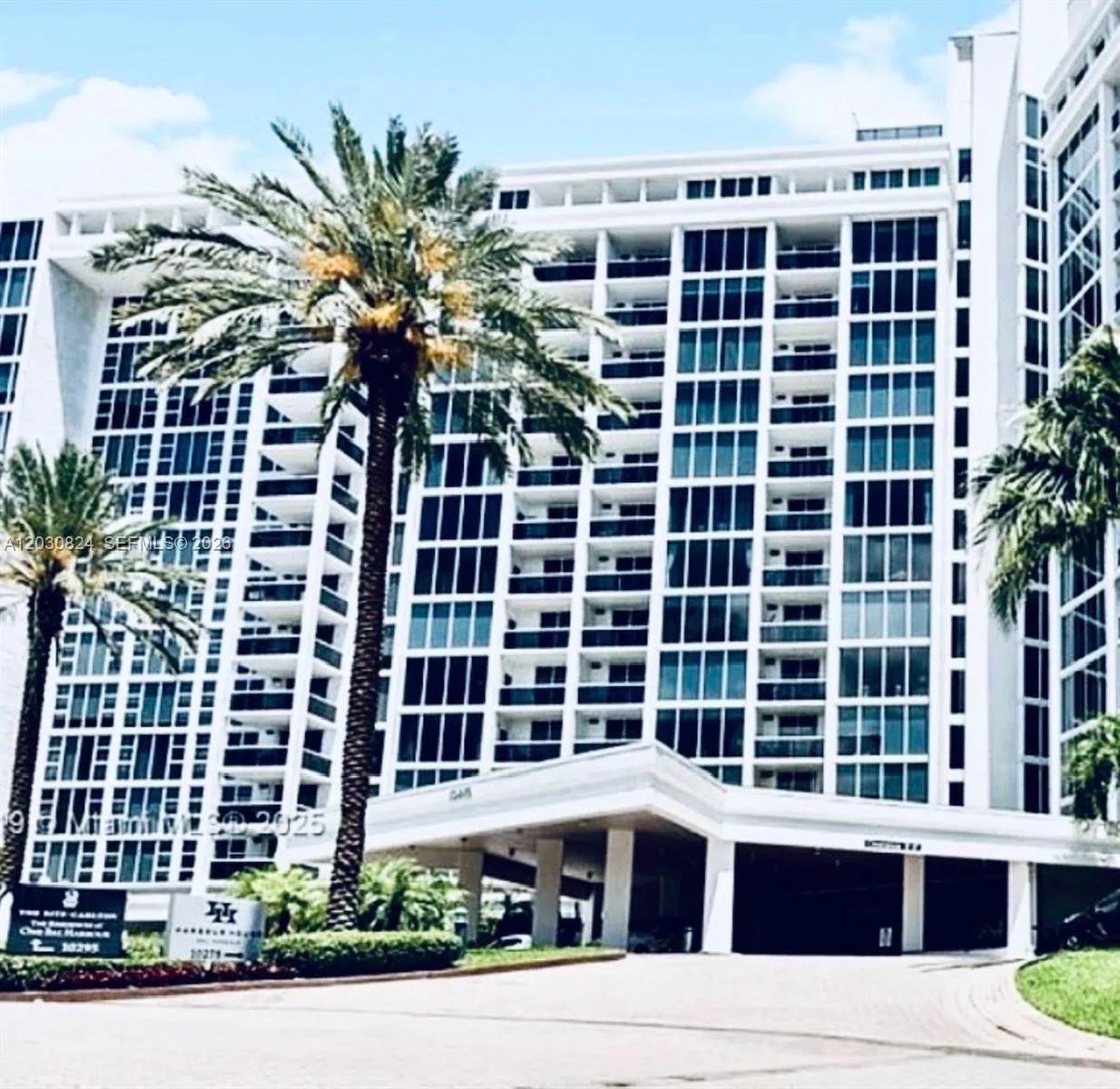 10275 Collins Ave # 1522, Bal Harbour, FL 33154