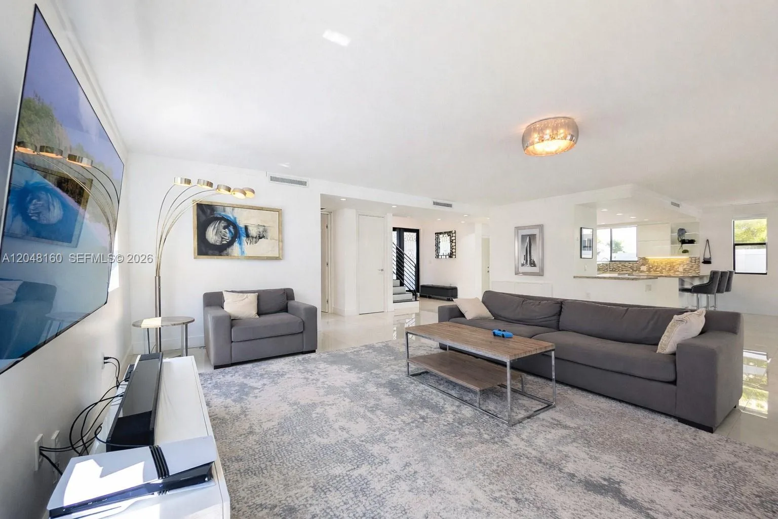 471 SW 30th Rd, Miami, FL 33129 photo 8