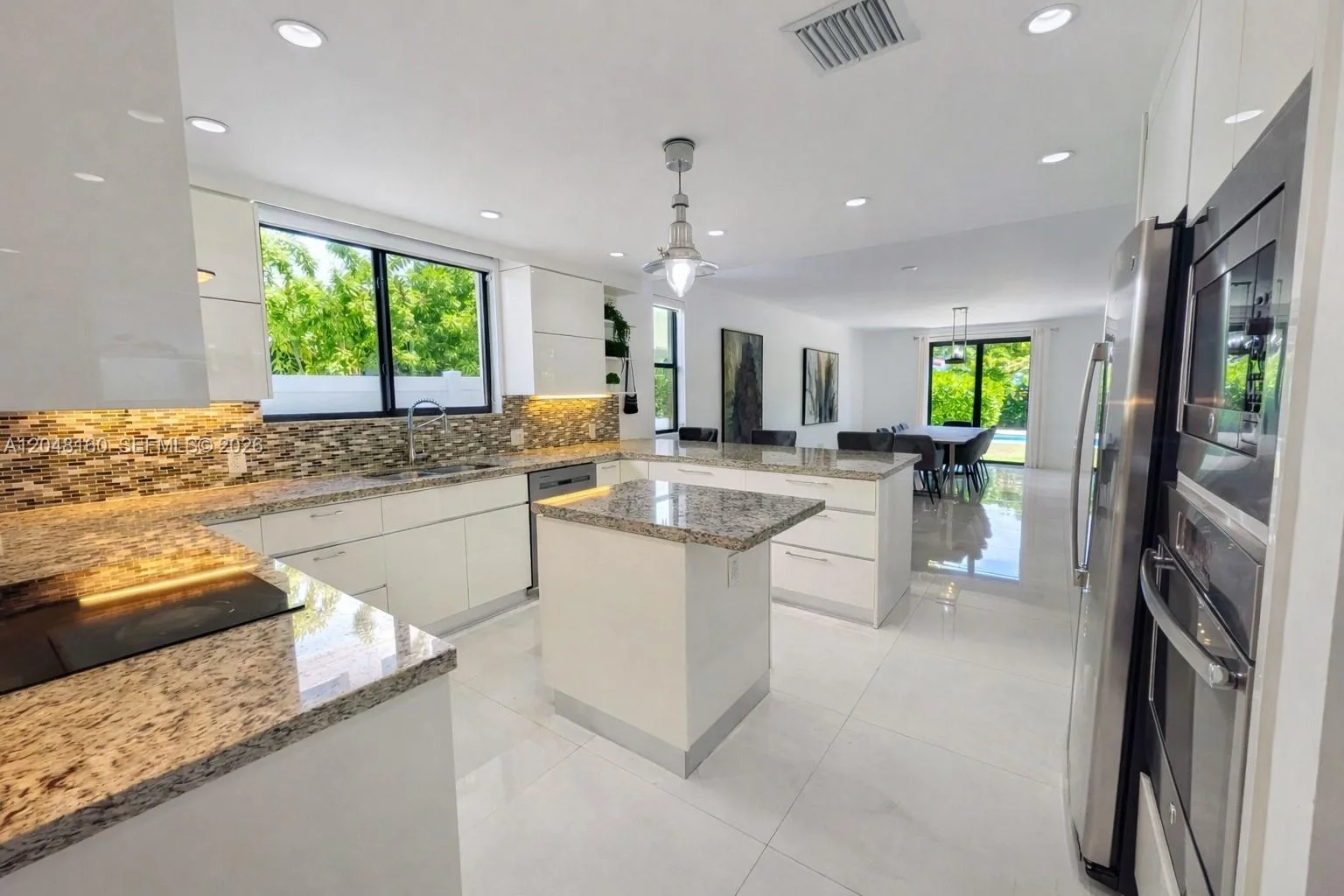 471 SW 30th Rd, Miami, FL 33129 photo 9
