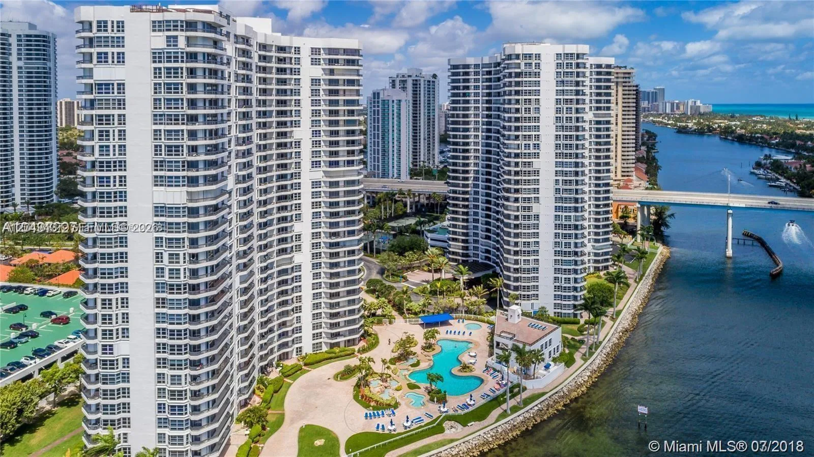 3600 Mystic Pointe Dr # 1401, Aventura, FL 33180