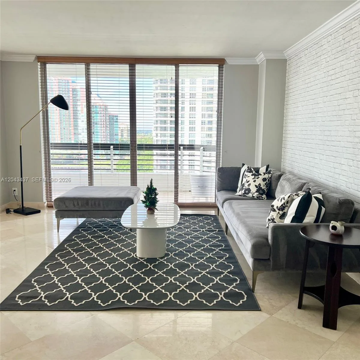 3600 Mystic Pointe Dr # 1401, Aventura, FL 33180 photo 4