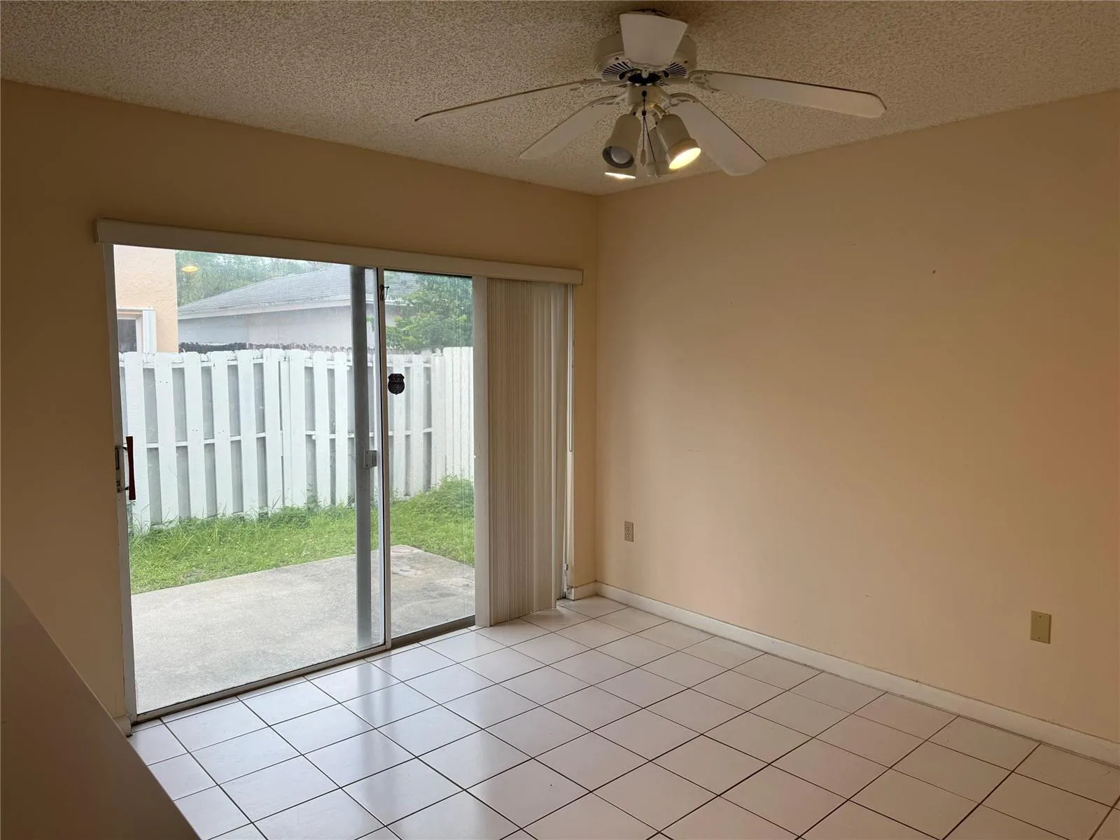 4235 SW 72nd Way, Davie, FL 33314 photo 2