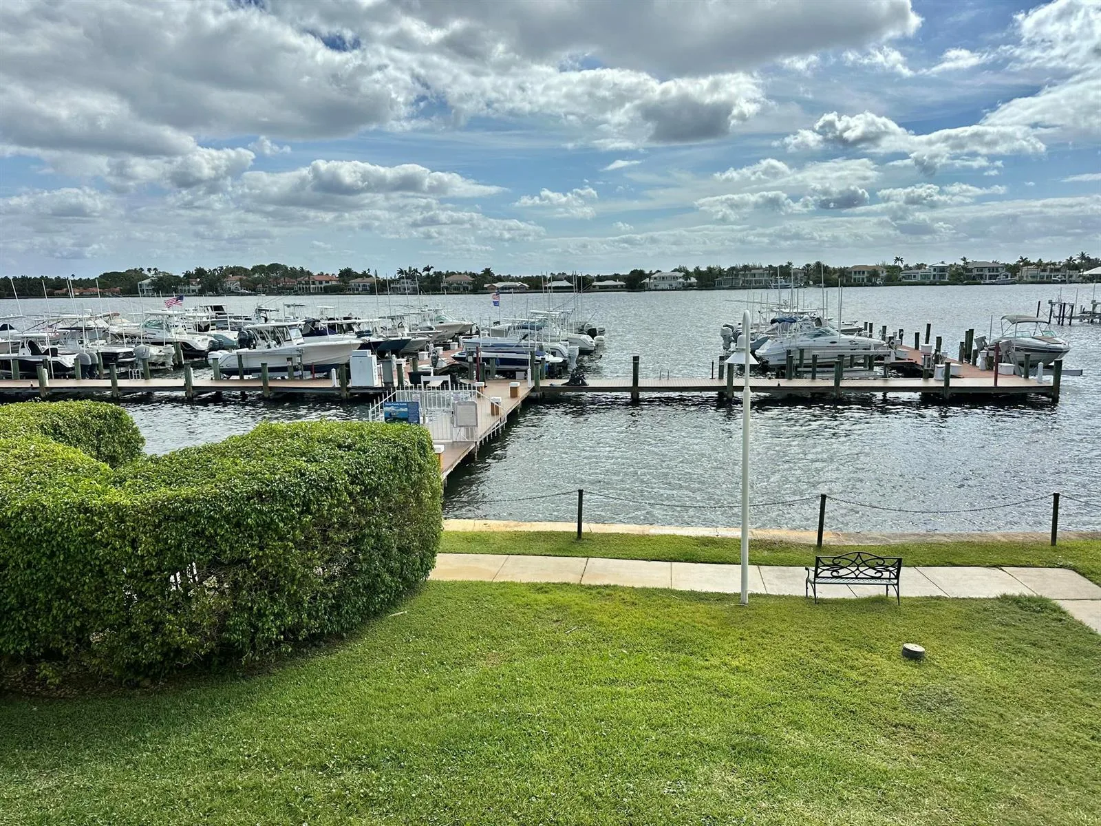167 Yacht Club Way # 204, Hypoluxo, FL 33462