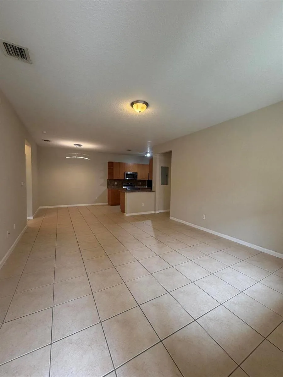 3553 Forest Hill Boulevard # 45, Palm Springs, FL 33406 photo 2