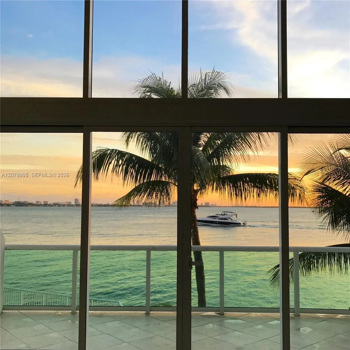 2000 Bay Dr # 208, Miami Beach, FL 33141