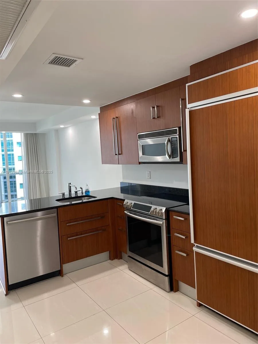 10275 Collins Ave # 1201, Bal Harbour, FL 33154 photo 4