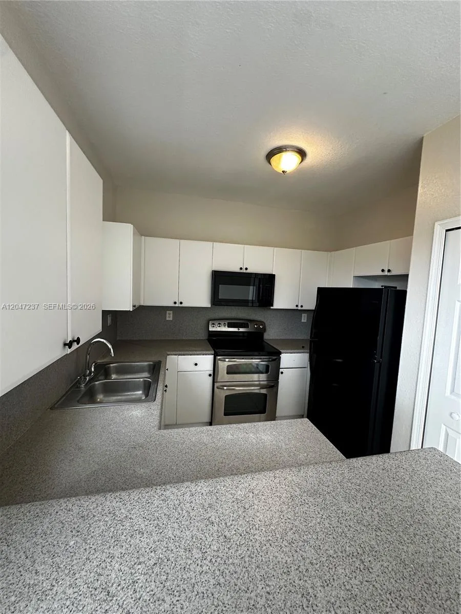 2812 SE 16th Ave # 121, Homestead, FL 33035 photo 5