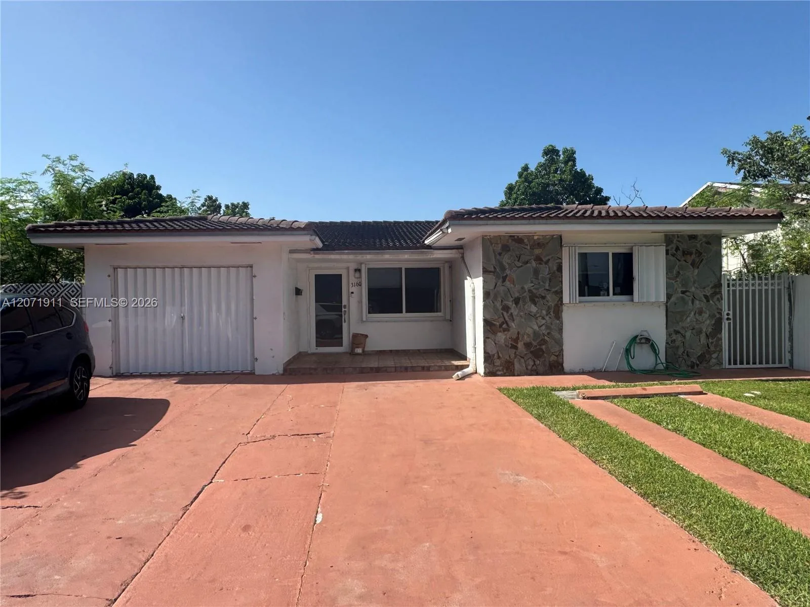 3160 NW 3rd St, Miami, FL 33125