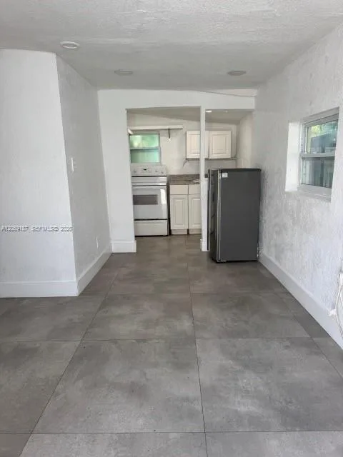 460 NW 82nd Ter, Miami, FL 33150 photo 11