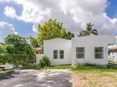 460 NW 82nd Ter, Miami, FL 33150 photo 2