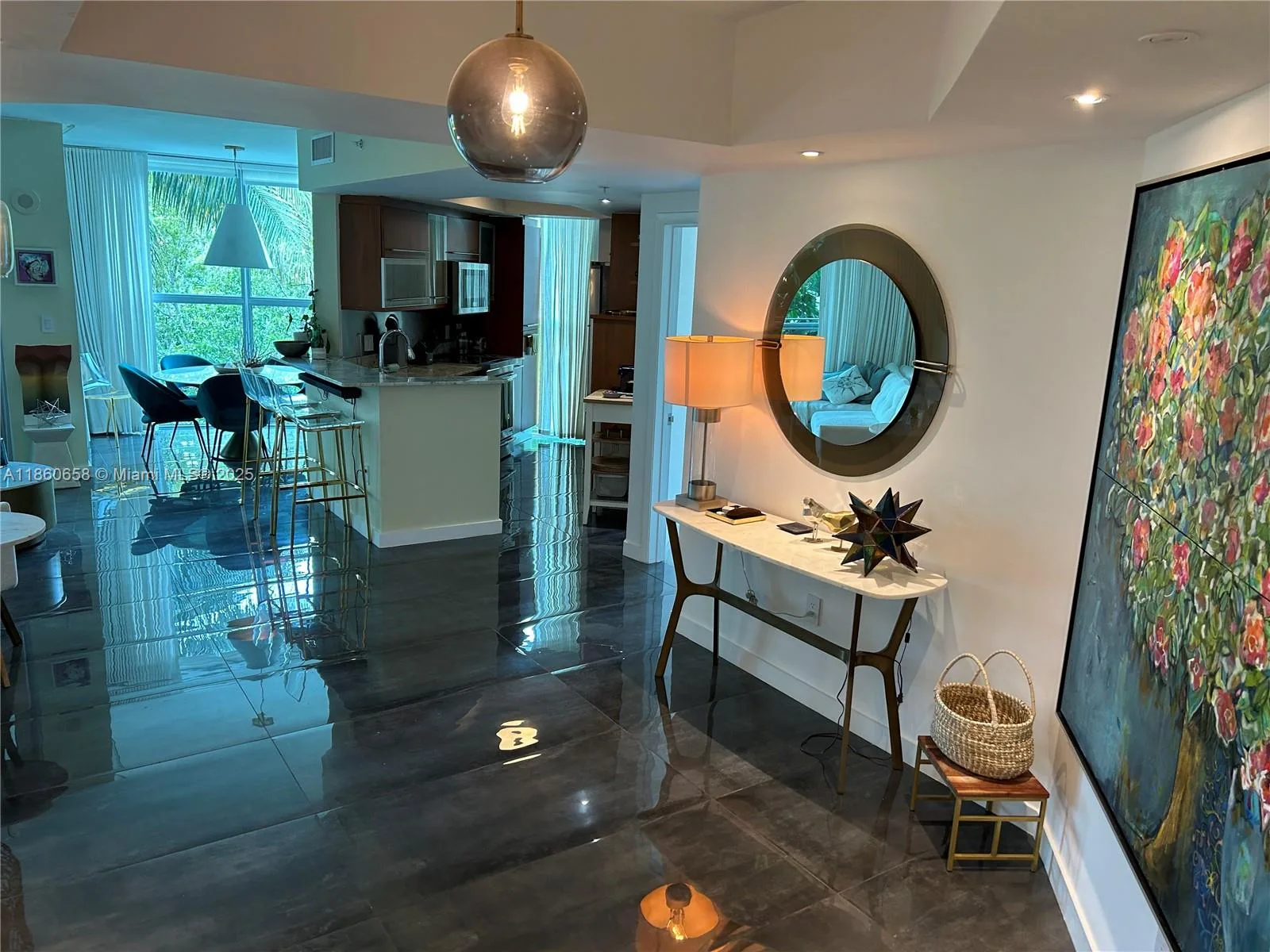 110 Washington Ave # 2421, Miami Beach, FL 33139